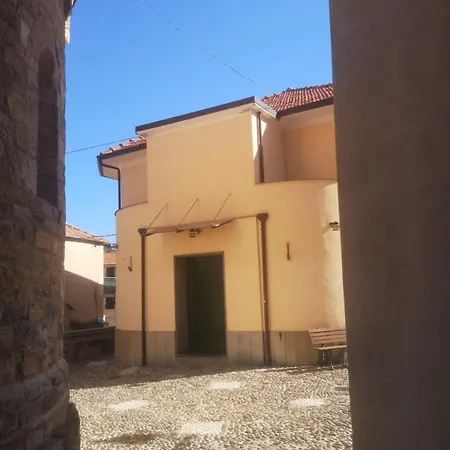 Casa Al Teatro Diano Castello